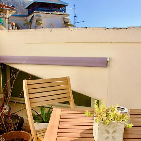 Joli Avec Terrasse-jardin Sur Les Toits, Coeur Historique * مونبيلييه